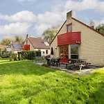 6 - Persoons Lakeside 35 * Ewijk