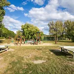 Vakantiehuis 6 - Persoons Lakeside 35