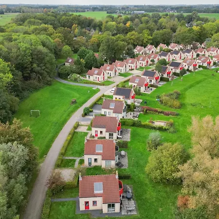 6 - Persoons Lakeside 35 * Ewijk