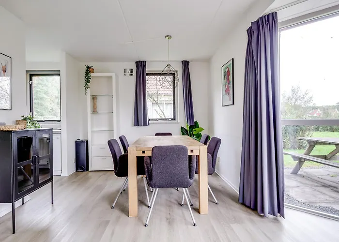 بيت للعطل 6 - Persoons Lakeside 35 Ewijk