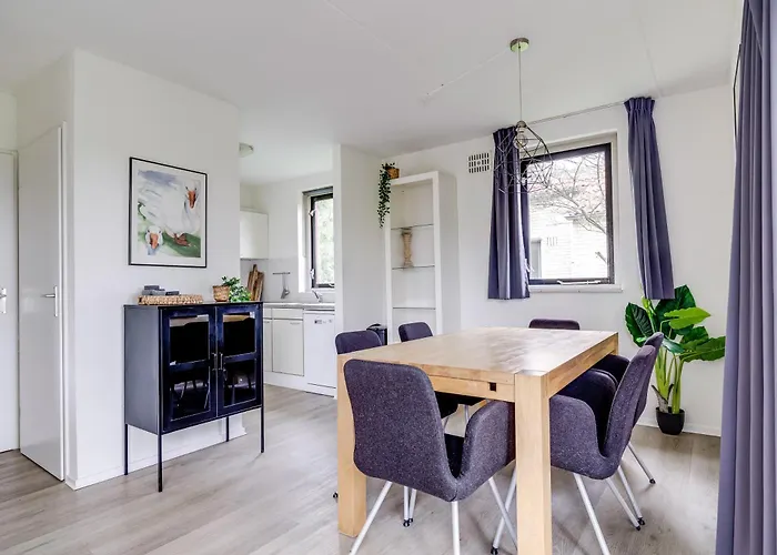 6 - Persoons Lakeside 35 Ewijk