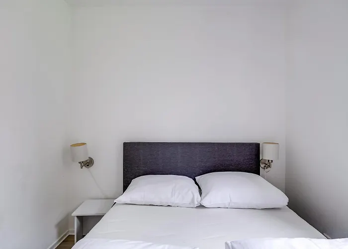 6 - Persoons Lakeside 35 بيت للعطل