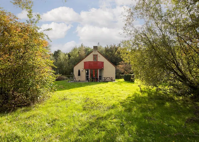 6 - Persoons Lakeside 35 بيت للعطل *