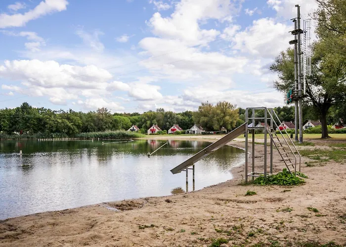 6 - Persoons Lakeside 35 Ewijk