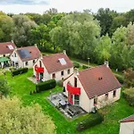 6 - Persoons Lakeside 35 Ewijk